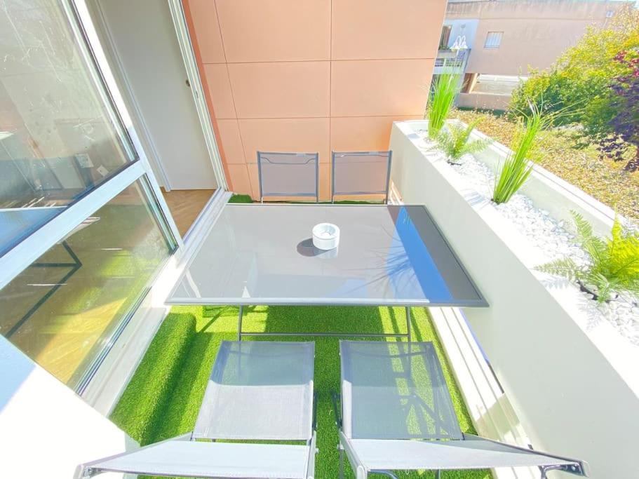 Apartament Plein Charme Aux Minimes Terrasse Calme + Parking La Rochelle  Zewnętrze zdjęcie