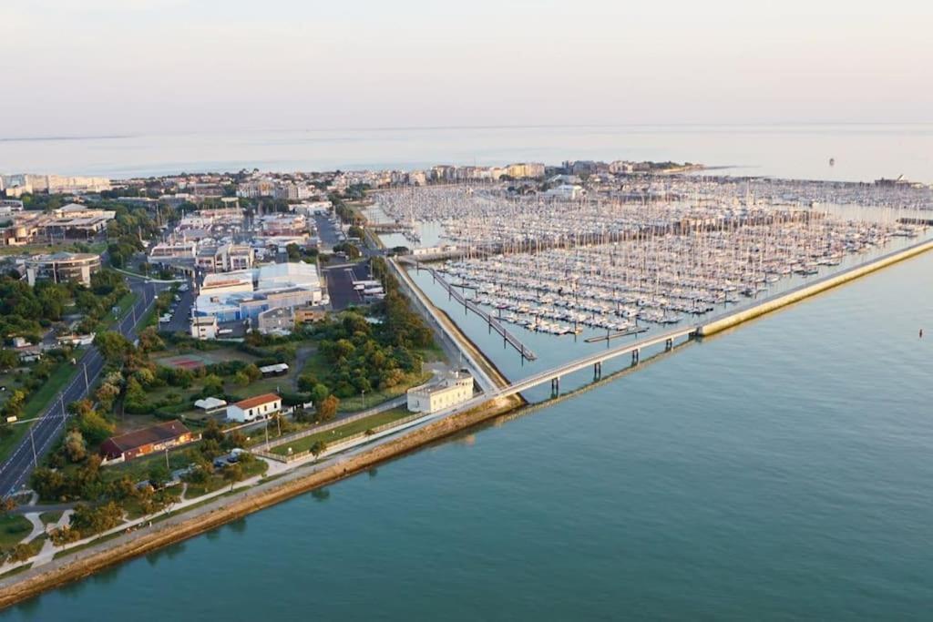 Apartament Plein Charme Aux Minimes Terrasse Calme + Parking La Rochelle  Zewnętrze zdjęcie